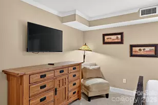 325 Bowling Park Rd, Asheville, NC 28803 - Photo 20