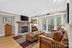 325 Bowling Park Rd, Asheville, NC 28803 - Photo 6