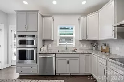 12022 Brooklyn Avenue, Charlotte, NC 28204 - Photo 6