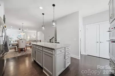 12022 Brooklyn Avenue, Charlotte, NC 28204 - Photo 16