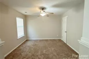 7629 Abigail Glen Dr, Charlotte, NC 28212 - Photo 12