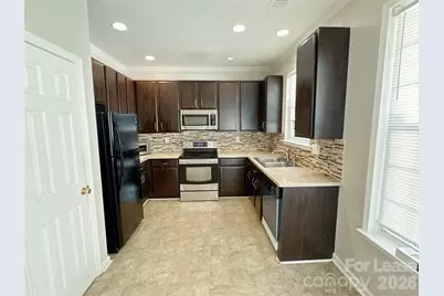 7629 Abigail Glen Drive, Charlotte, NC 28212 - Photo 2