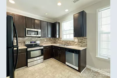 7629 Abigail Glen Drive, Charlotte, NC 28212 - Photo 4