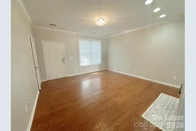 7629 Abigail Glen Drive, Charlotte, NC 28212 - Photo 8