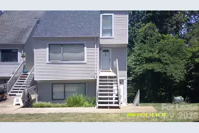 1050 21st Avenue NW #70, Hickory, NC 28601 - Photo 2