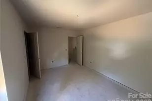 548 Carolyn Ln, Charlotte, NC 28213 - Photo 22