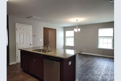6731 Broad Valley Court, Charlotte, NC 28216 - Photo 6