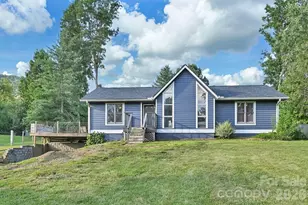 33 Souther Rd, Hendersonville, NC 28732 - Photo 2