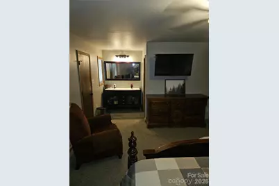 216 Brentwood Circle, Newton, NC 28658 - Photo 8