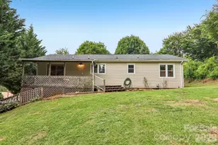 131 & 135 Boyd Ave, Waynesville, NC 28786 - Photo 36