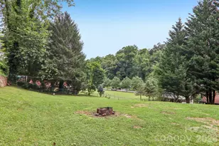 131 & 135 Boyd Ave, Waynesville, NC 28786 - Photo 34