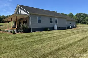 724 Johnson Farm Rd, Hiddenite, NC 28636 - Photo 20