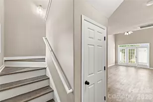 14718 Lions Pride Ct, Charlotte, NC 28278 - Photo 4