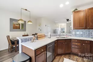 17754 Caldwell Track Dr, Cornelius, NC 28031 - Photo 6