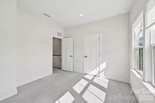 957 Portrush Ln, Tega Cay, SC 29708 - Photo 28