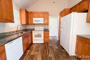1246 Neelys Creek Rd, Rock Hill, SC 29730 - Photo 2
