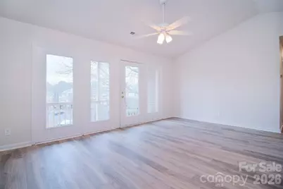 6120 Meadow Rose Lane, Charlotte, NC 28215 - Photo 16