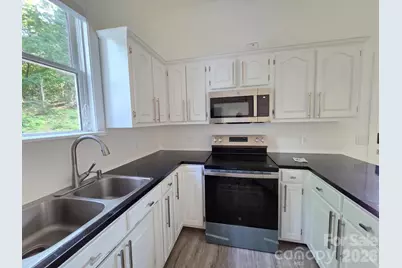 919 Danbrook Circle, Lincolnton, NC 28092 - Photo 8