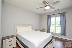 10663 Hill Point Ct, Charlotte, NC 28262 - Photo 14