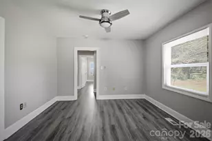 1060 14th Ave NW, Hickory, NC 28601 - Photo 18