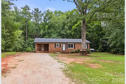3104 University Drive, Lancaster, SC 29720 - Photo 1
