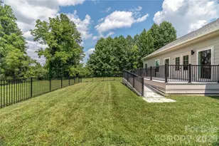 90 Saddle Club Ln, Hendersonville, NC 28739 - Photo 38