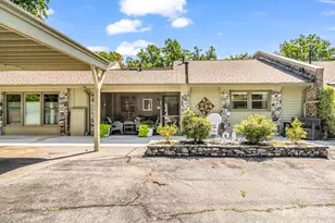 251 Carolina Dr, Tryon, NC 28782 - Photo 2