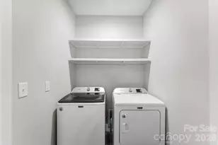 543 Greystone Rd, Charlotte, NC 28209 - Photo 38