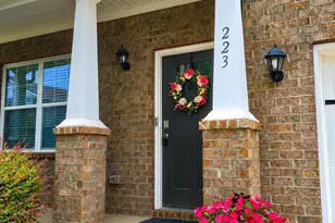 223 Marathon Ln, Candler, NC 28715 - Photo 2