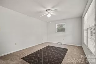 777 Springdale Ln, Gastonia, NC 28052 - Photo 4