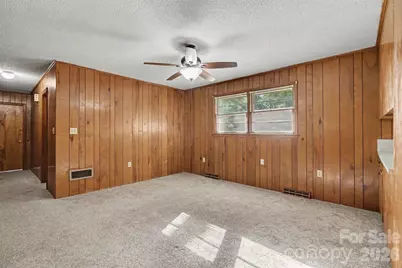 777 Springdale Lane, Gastonia, NC 28052 - Photo 8