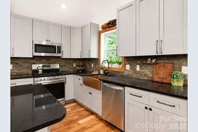 77 E Lake Dr East Lake Drive #18, Fairview, NC 28730 - Photo 28