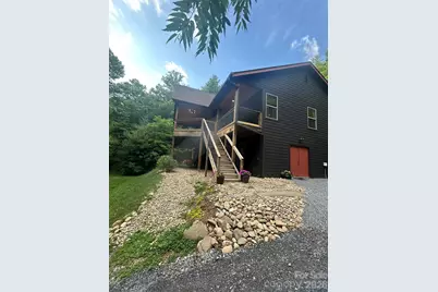 77 E Lake Dr East Lake Drive #18, Fairview, NC 28730 - Photo 2