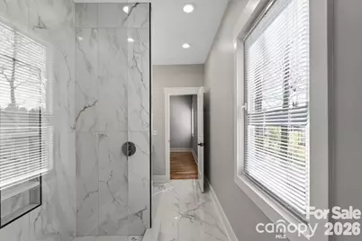 543 30th Avenue NW, Hickory, NC 28601 - Photo 14