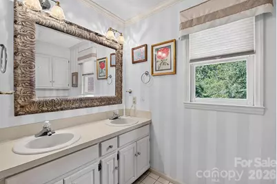 1001 Plantation Drive NE, Lenoir, NC 28645 - Photo 30