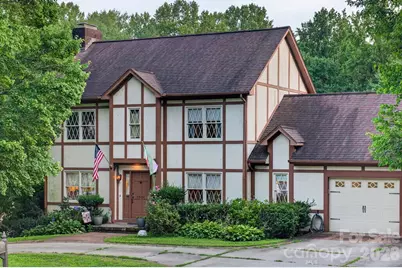 1001 Plantation Drive NE, Lenoir, NC 28645 - Photo 2