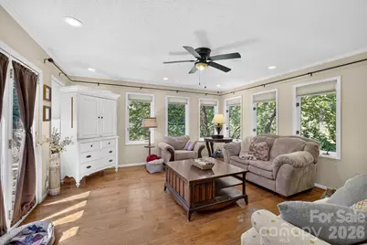1001 Plantation Drive NE, Lenoir, NC 28645 - Photo 18