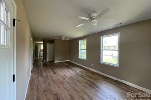 601 W Round St, Landis, NC 28088 - Photo 12