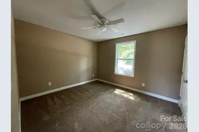 601 W Round Street, Landis, NC 28088 - Photo 16