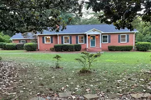 136 Gum Branch Rd, Charlotte, NC 28214 - Photo 1