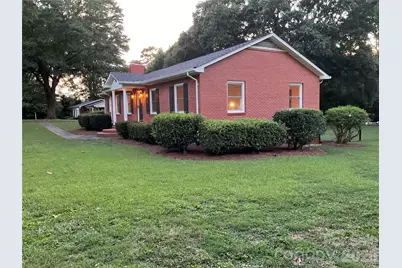 136 Gum Branch Road, Charlotte, NC 28214 - Photo 6