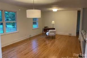136 Gum Branch Rd, Charlotte, NC 28214 - Photo 12