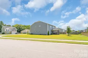 45 Ridge Cir Dr, Camden, SC 29020 - Photo 4