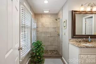 200 35th Ave NW, Hickory, NC 28601 - Photo 26