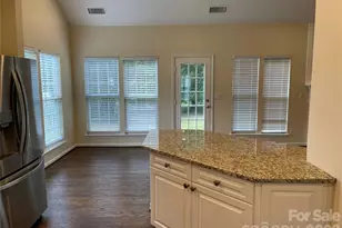 11436 Brook Meadow Pl, Charlotte, NC 28214 - Photo 16