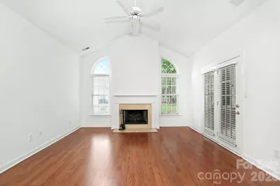 9807 Whispering Willow Court, Charlotte, NC 28210 - Photo 4