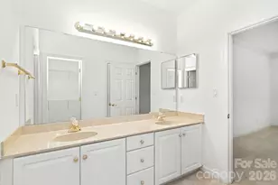 9807 Whispering Willow Ct, Charlotte, NC 28210 - Photo 18