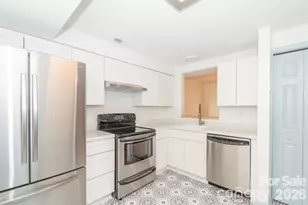 7340 Pebblestone Dr, Charlotte, NC 28212 - Photo 6