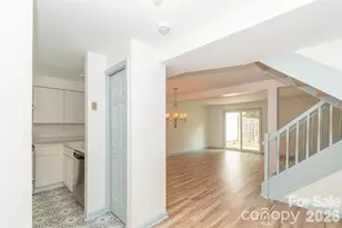 7340 Pebblestone Dr, Charlotte, NC 28212 - Photo 10