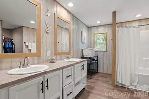 18 Moss Ln, Hendersonville, NC 28792 - Photo 10